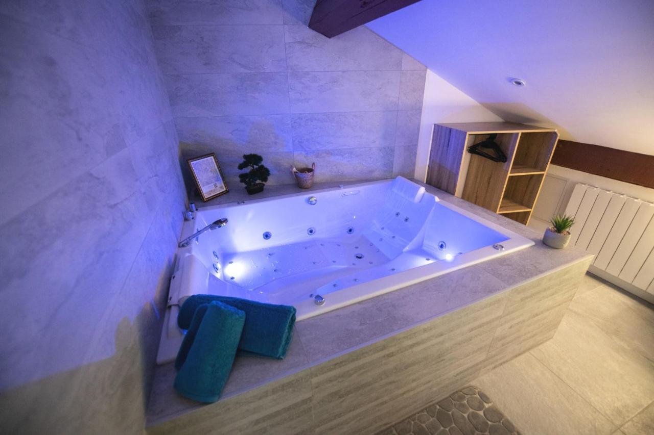 Lova Spa Saint-Etienne Luaran gambar